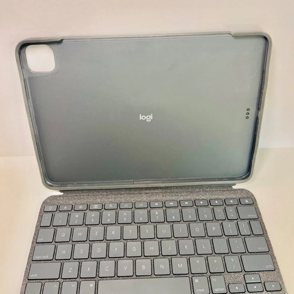 Logitech Combo Touch Keyboard Case YU0048 for iPad 7/8/9 10.2